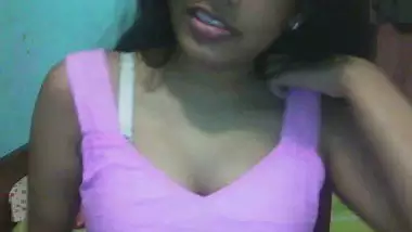 Super Hot Bengali Girl Chatting On Webcam