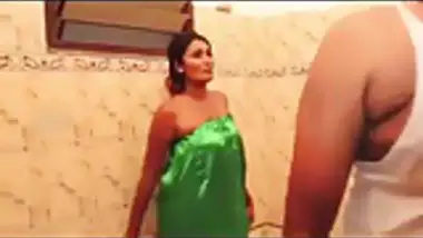 Brazzers Hot Xxx Hd Video Taet Chuchi - Indian Girl Imo Dress Changing indian porn movs