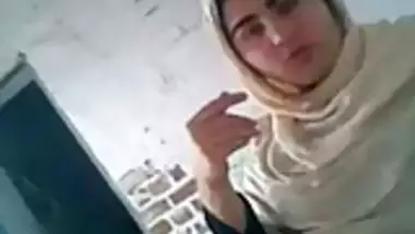 Sexy Arab Hijabi Muslim Wife Cheating And Fucking Neighbour porn video