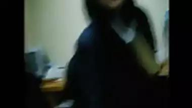 Assamese girl fucked by muslim manager in office