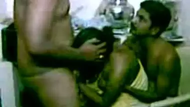 Mcxxxx Sex - Bengali Bhabhi Threesome Home Sex With Neighbours porn video