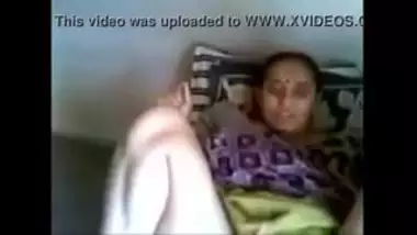Sexy Kannada Aunty Spreading Legs For Devar