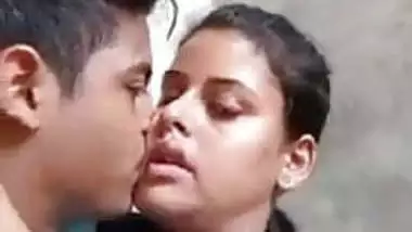 Hug And Kiss Mom Son Romance indian porn movs