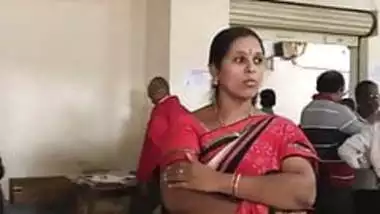 380px x 214px - Pure Desi Indian Village Aunty porn video