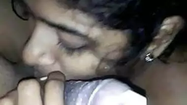 Kam Umar Ki Ladkiyon Ki Sexy Video - Indian Kam Umar Ki Ladki Ke Sath Kiya Sex indian porn movs