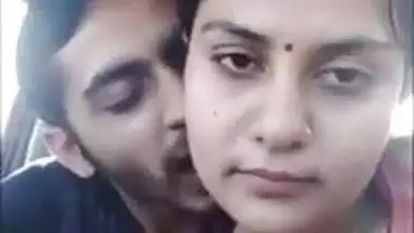 Desi Gujrati Porn Video - Desi Gujrati Girl Ananya Has Car Sex With Her Boyfriend porn video