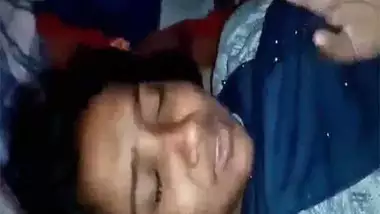 South Indian Virgin Fucking Video - Teen Bengali Virgin Girl Sex With Her Boyfriend porn video