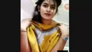 380px x 214px - Beautiful Bengali Super Sexy Girl Showing On Videocall With Bangla Talk  porn video