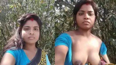hot desi girls some hot bathing video