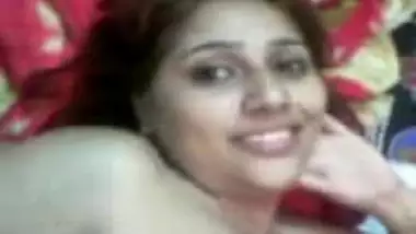 Baro Gud - Bengali Boudir Khub Baro Baro Mai Tepa O Gud indian porn movs
