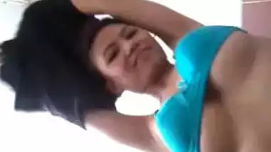 Girls Removing His Dress And Kiss Her Boobs - Girls Removing His Dress And Kiss Her Boobs indian porn movs