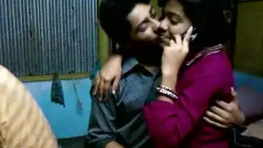 A Couple Fucking And Kissing Porn - Indian Couple Kiss Of Payel And Biprojit porn video
