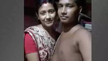 380px x 214px - Hot Bangla Couple Masti porn video