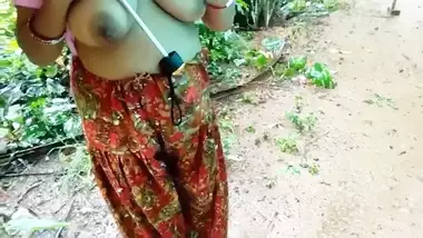 Indian Aunty Fucking A Young Boy porn video