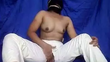 Horny Indian Bhabhi Handjob and hard Fucked