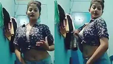 School Girl T Shirt Change In Room Sex indian porn movs