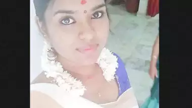 Desi Village Bhabi Nice Pussy porn video