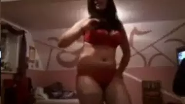 Porn Nagouri Xxx - Desi Delhi Babe Strips And Dances For Lover porn video