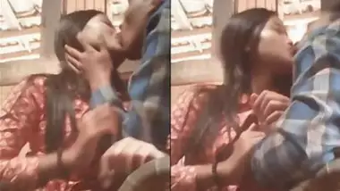 380px x 214px - Indian Gf Bf Home Alone Kissing Neck Kissing Pressing Boobs indian porn movs