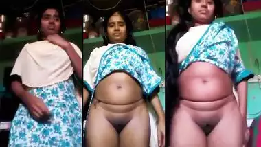 Desi Aunties Xxx Videos Village Aunty Show Her Sexy Pussy porn video
