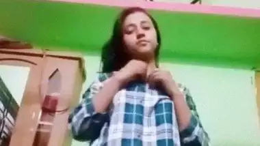 Sunidhi Malhotra Naked Shower porn video