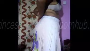 Sister Remove Clothes For Brother indian porn movs