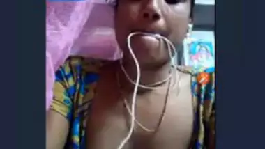 Xxx Musalman Ladki Chut Me Ungli Karti Videos - Desi Girl Video Call Chut Mein Ungli Mari indian porn movs