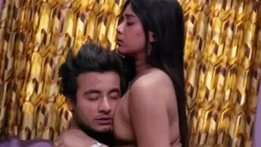Porn Movie Hindi Dubbed In Jungle indian porn movs