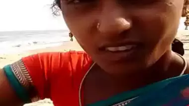380px x 214px - Middle Aged Indian Diva In Sari Takes Xxx Male Tool Out And Sucks porn video
