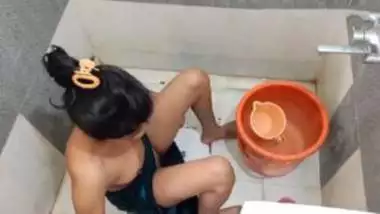 Sexy sali xxx shower video with hindi audio