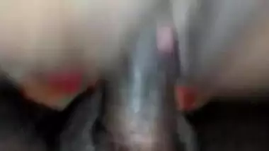 Female of Indian origin impales XXX vagina on small cock in close-up
