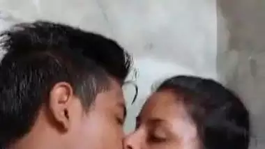 Indian Whore Gives Sexual Joy To Boy Just Allowing Him To Kiss Lips porn  video