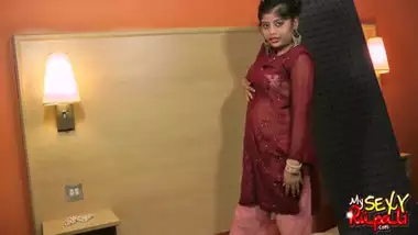 Sxavideos indian porn movs