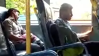 Xxx Jabardasti Bus - Another Tarki Guy Masturbating In Bus While Knowing Side Passanger Girl  Recording porn video