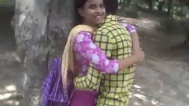 Raja Sex Video Hd Jungle - Village Lovers Having Sex In Jungle porn video
