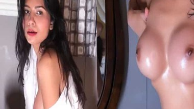 Famous Live Cam Girl Annie Sharma Hot Sexy Nude Show porn video