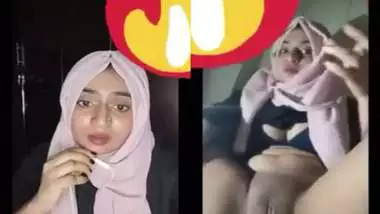 Musalman Ne Ki Chori Ki Choda Saal Ki Chori Ki Sexy Video - Muslim Hijab Xxx indian porn movs