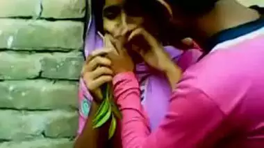Jabarjast Kis Sex Video - Romantic Kiss Xnxx Rap Videos indian porn movs