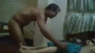 Older tenant lad fucking Indian abode wife porn movie scene