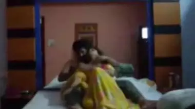 Gujarati Porn Clip Of Spouse And Wife In Hotel Room porn video