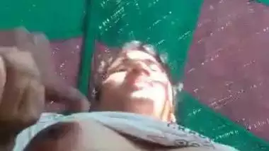 Xxx Village Gagra Lugdi - Rajasthani Wife Ghagra Lugdi Me Xxx Video indian porn movs