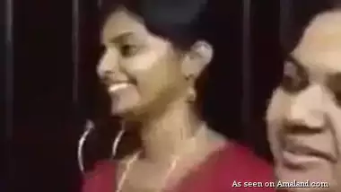 Hindisixcom - Desi Girlfriend In First Homemade Sex Video porn video