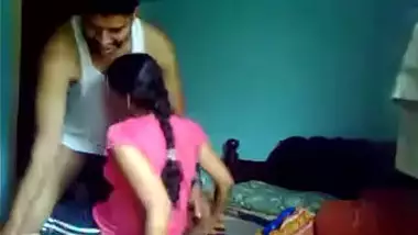 Chacha Aur Teen Bhatiji Ke Pussy Fuck Ki Hindi Blue Film porn video