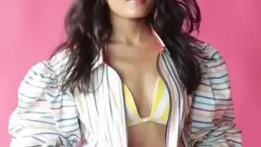 Shalini Pandey Hottest Photoshoot porn video