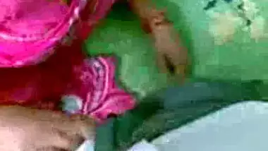 Komal Xxx Video Online - Komal Bahut Hi Khubsurat Hai Sadi Aur Blouse Very Sexy Komal Bhabhi porn  video