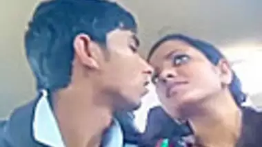 380px x 214px - Jabardasti Hot Kiss And Sexy Video indian porn movs