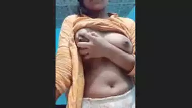 Cute Desi Girl Shows Boobs