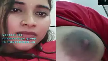 Gorgeous girl cam show seducing with big boobs