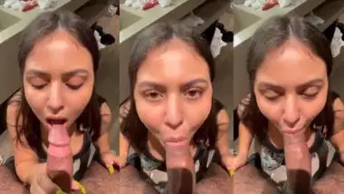 Celebrity hairdresser sucks actor’s dick in blowjob MMS